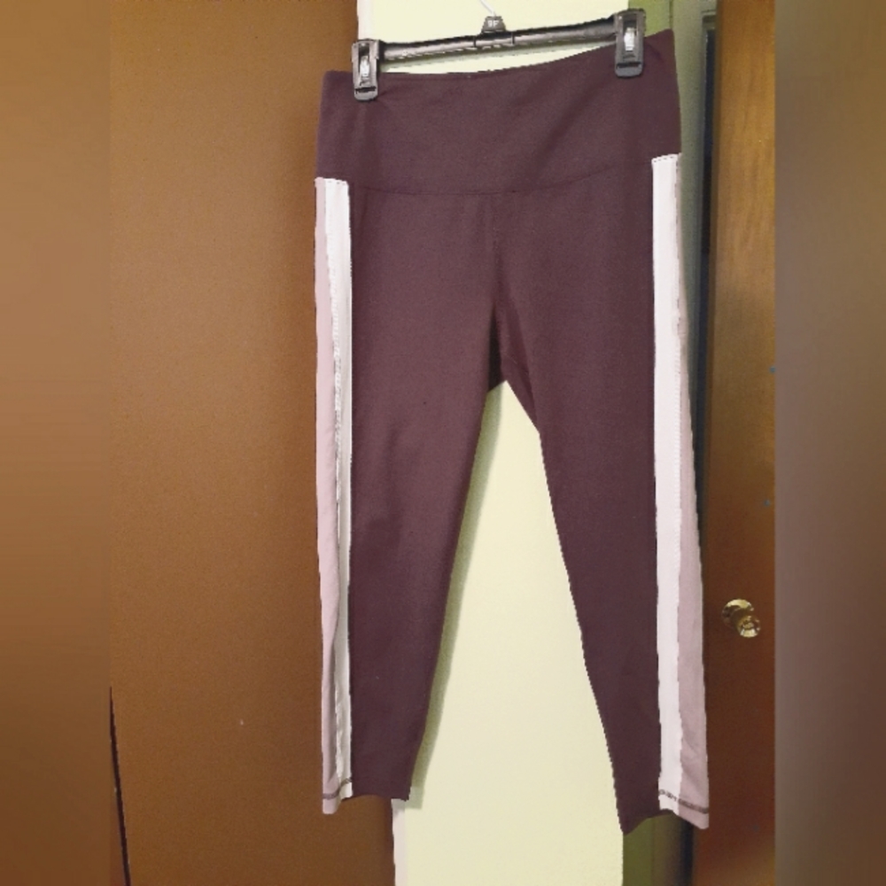 Maroon Reebok Leggings with Pockets